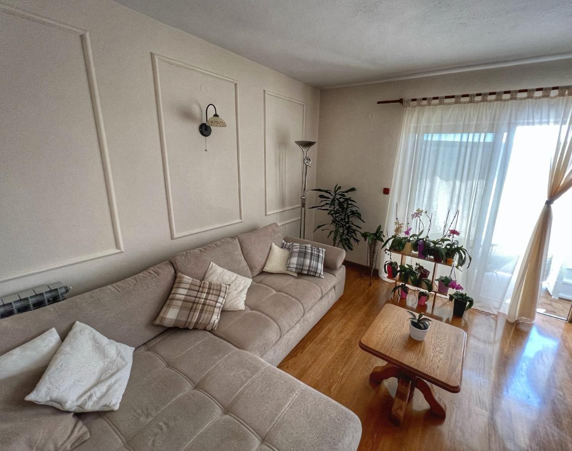 Apartmani Mia Palit Dış mekan fotoğraf