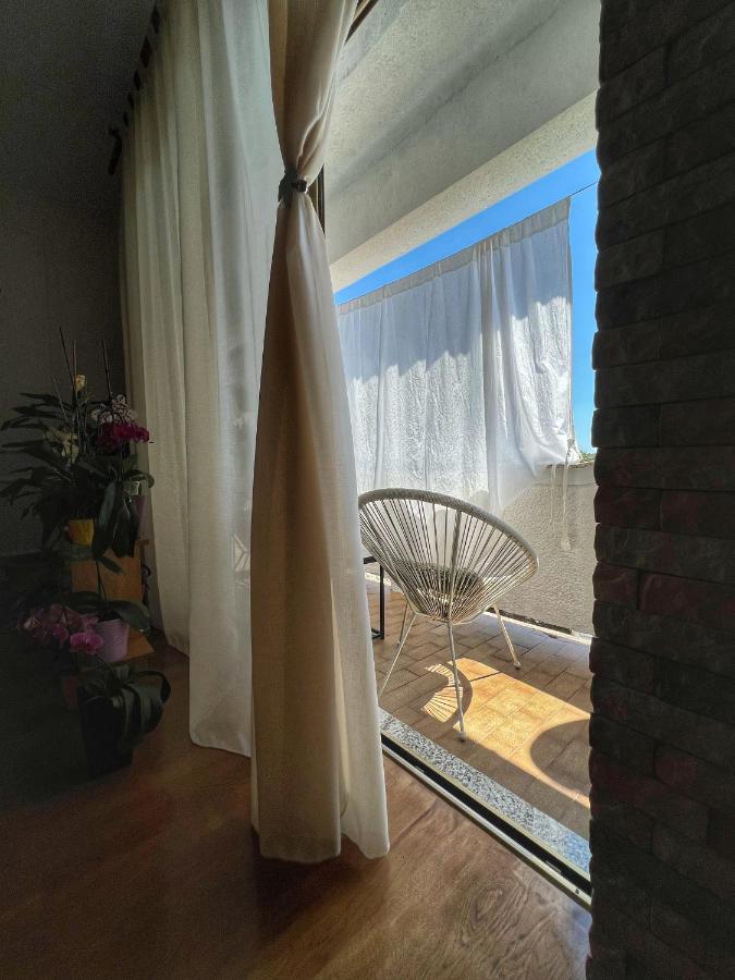 Apartmani Mia Palit Dış mekan fotoğraf