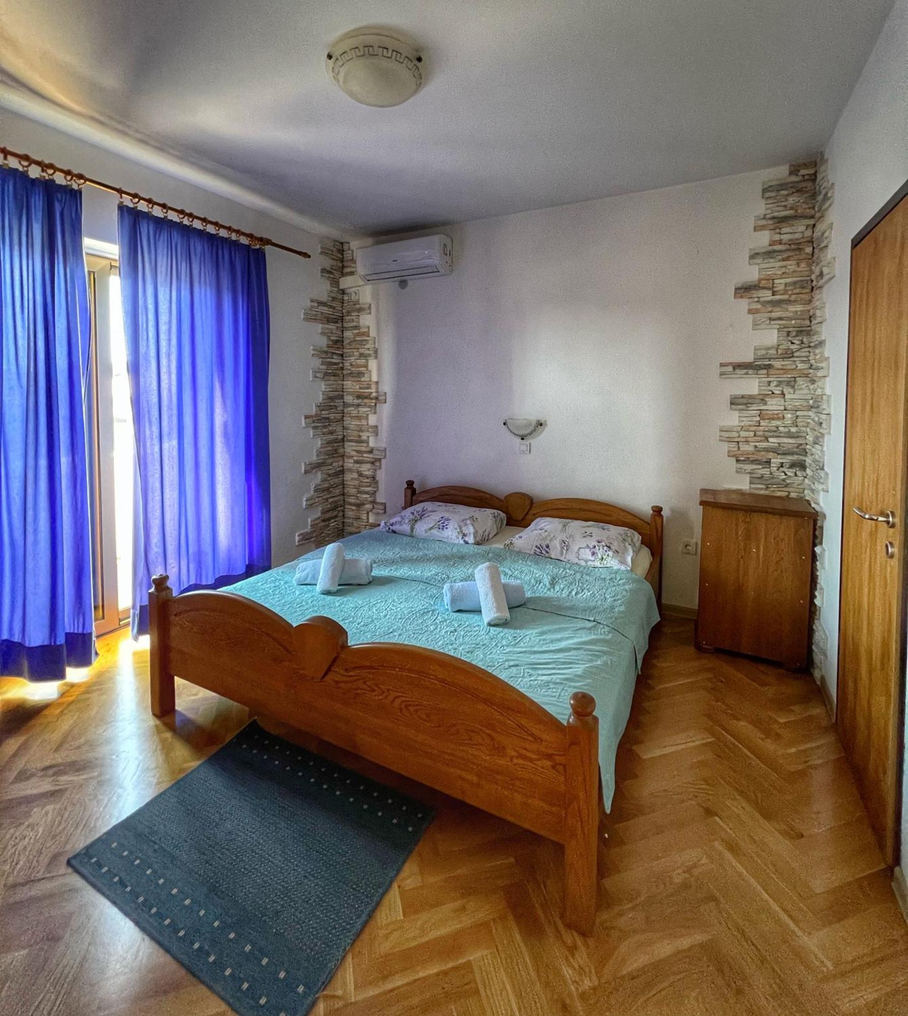 Apartmani Mia Palit Dış mekan fotoğraf