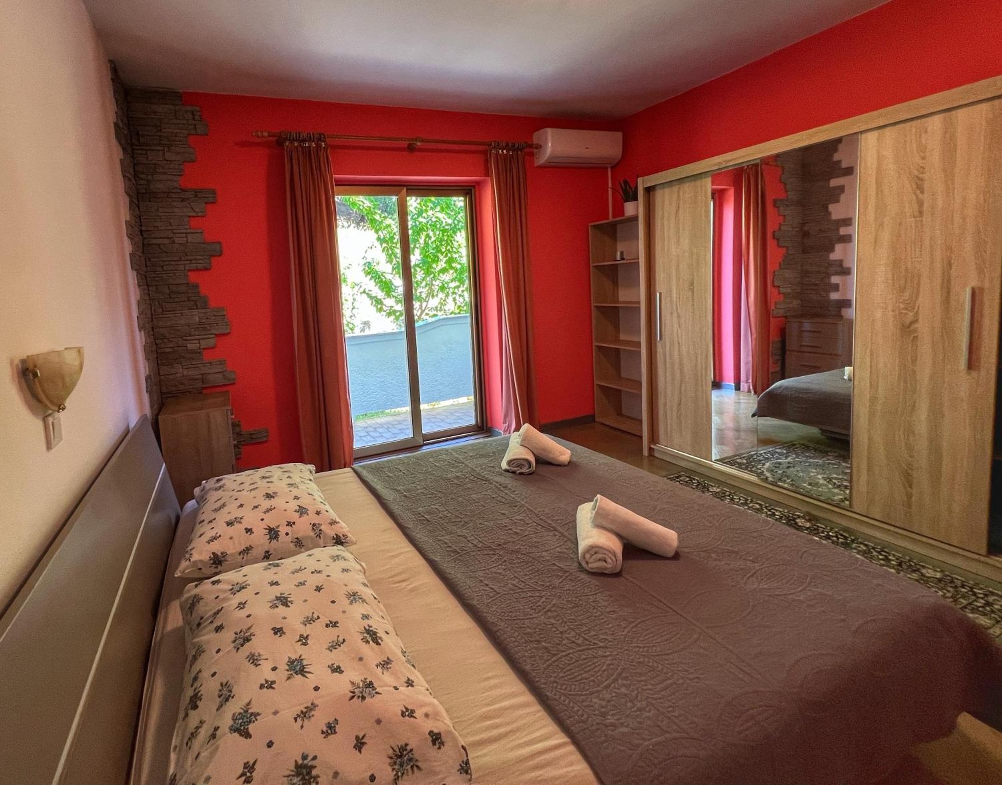 Apartmani Mia Palit Dış mekan fotoğraf