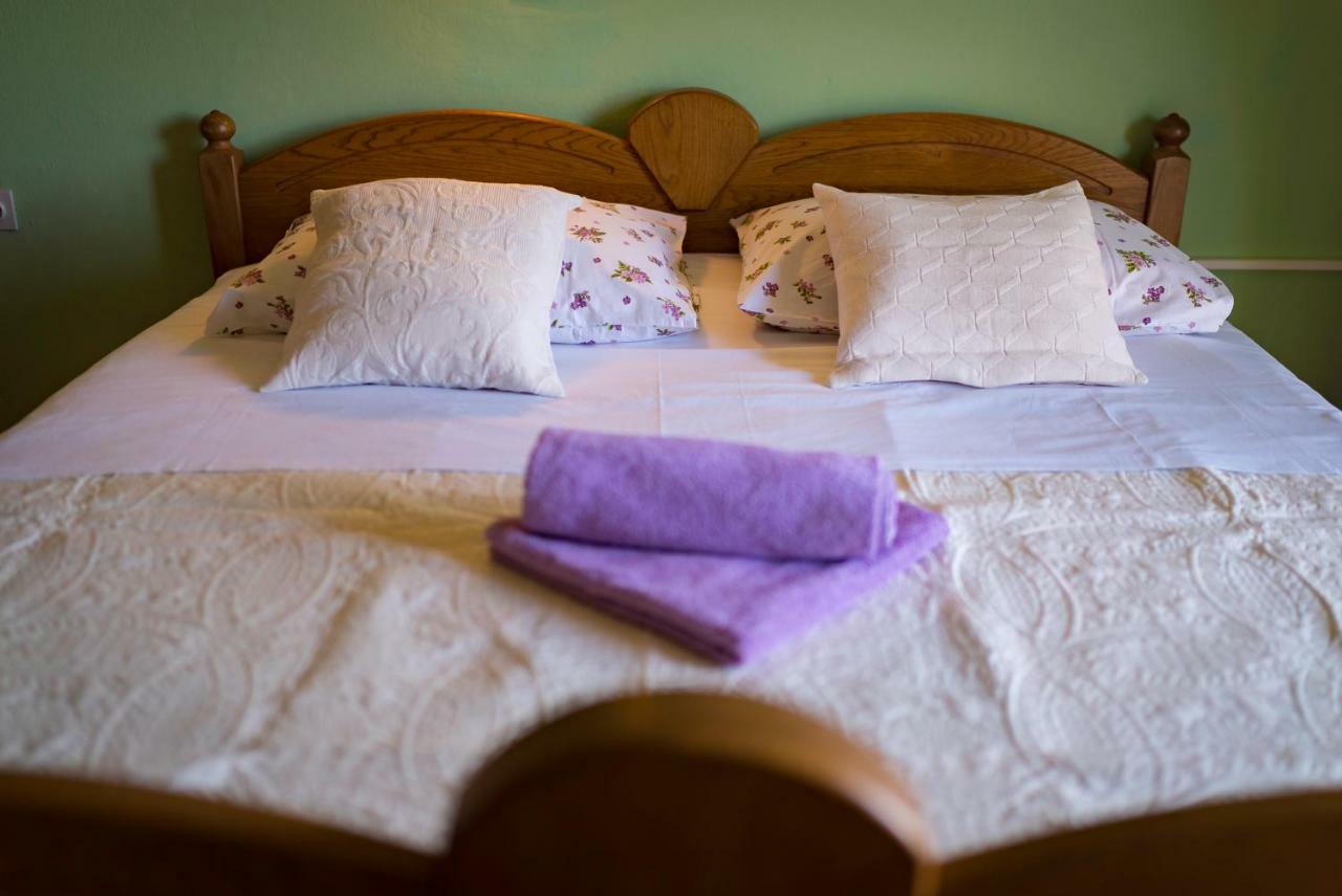 Apartmani Mia Palit Dış mekan fotoğraf
