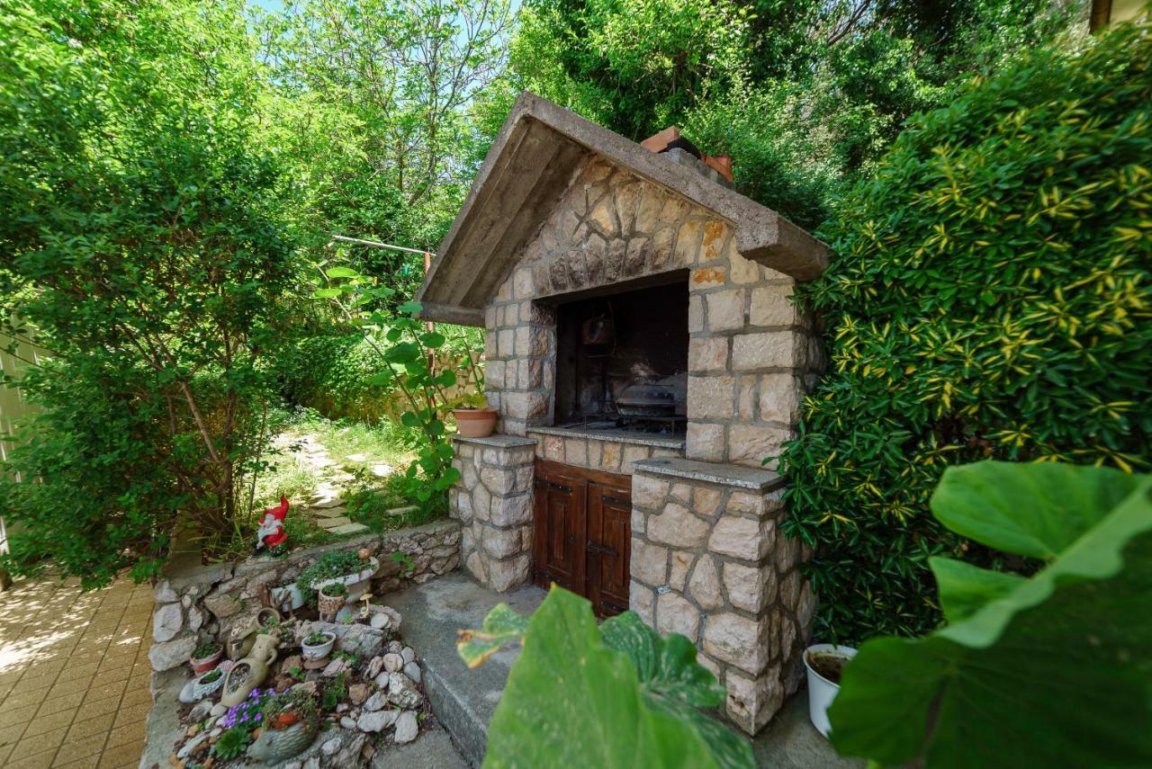 Apartmani Mia Palit Dış mekan fotoğraf